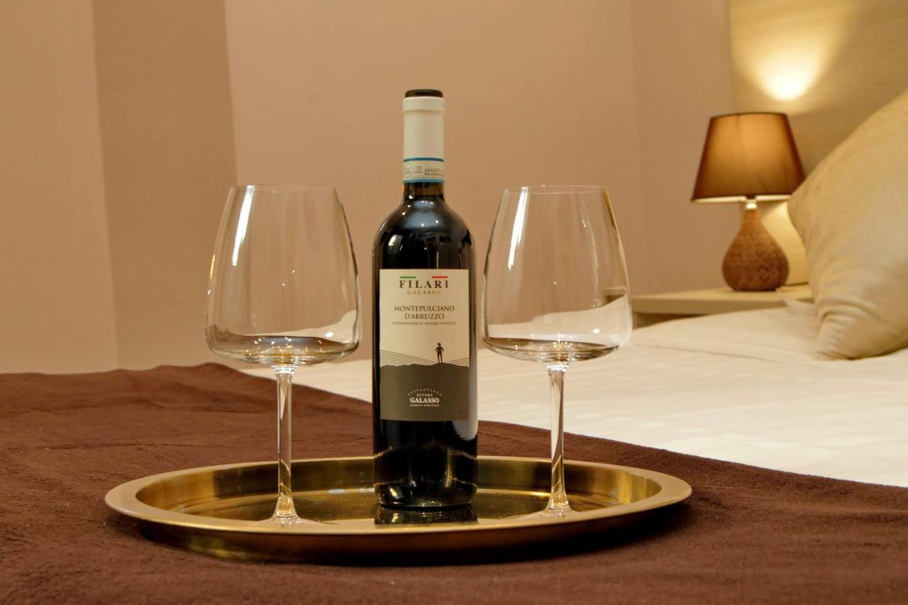 Roma Suite Monti Bagian luar foto
