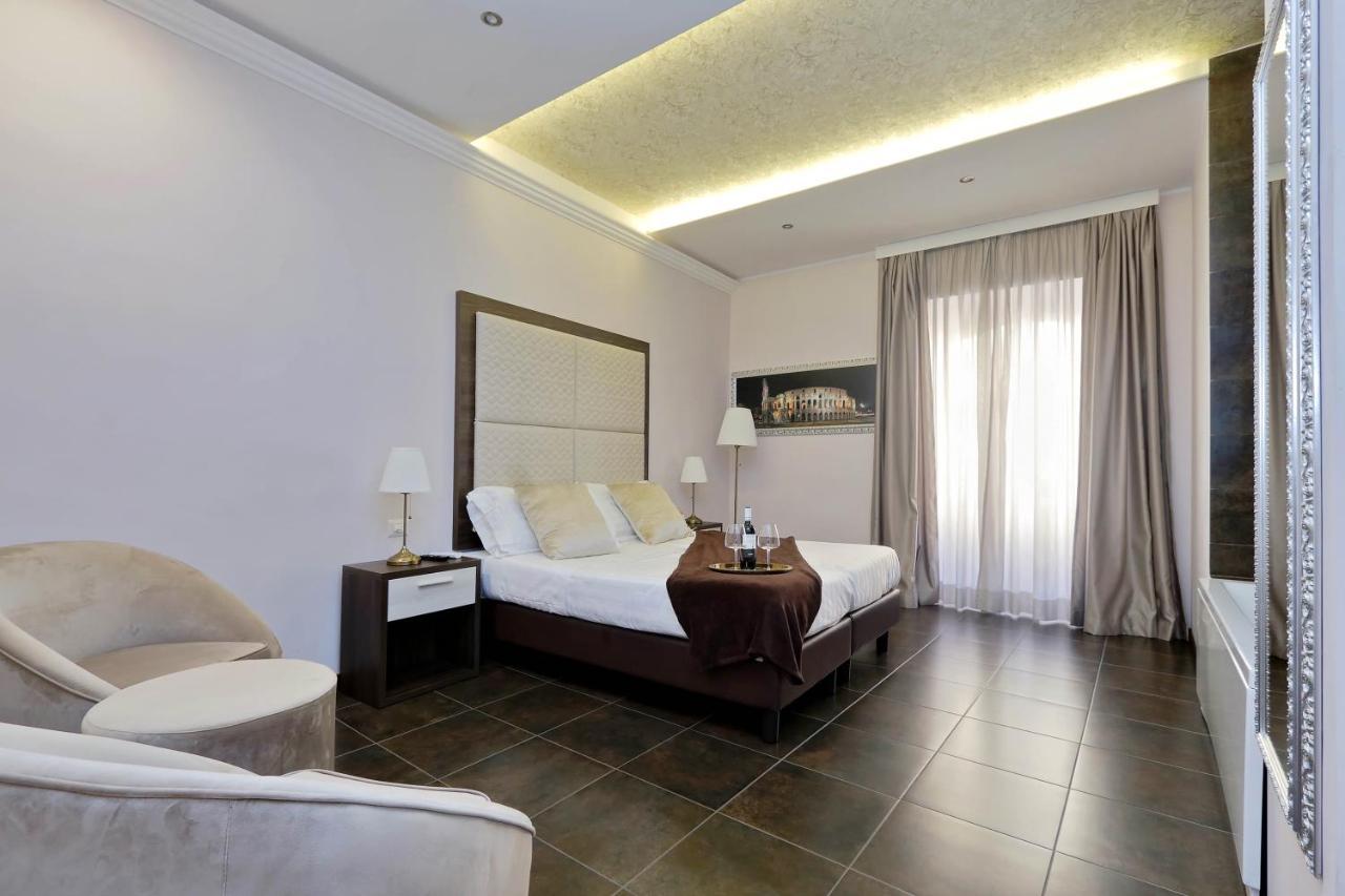 Roma Suite Monti Bagian luar foto